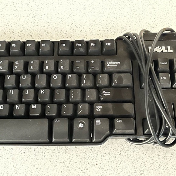 Dell Computer Keyboard - Picture 1 of 2